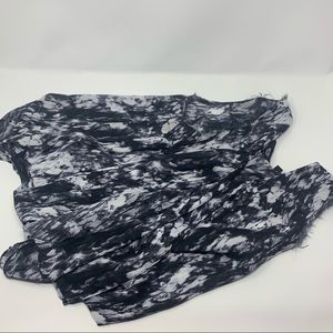 Black and white womens top